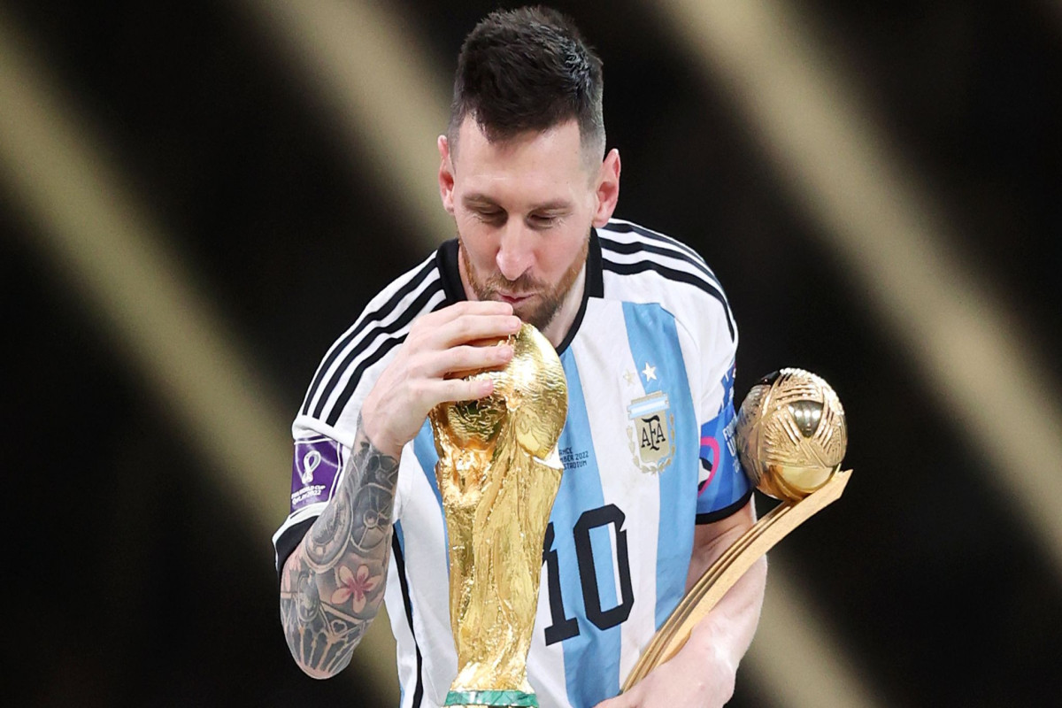 Messi daha 2 il Avropada çıxış edəcək 