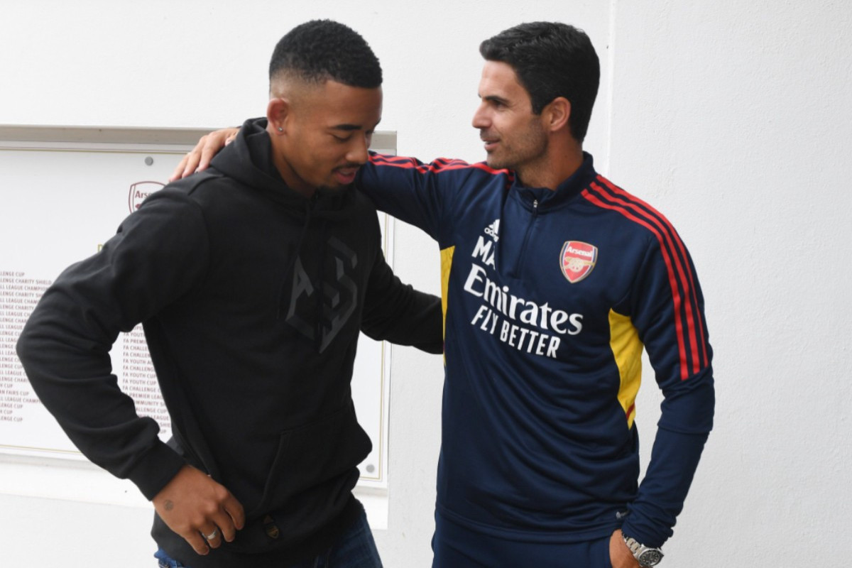 Arteta: "Bazarda aktiv fəaliyyət göstərəcəyik" 