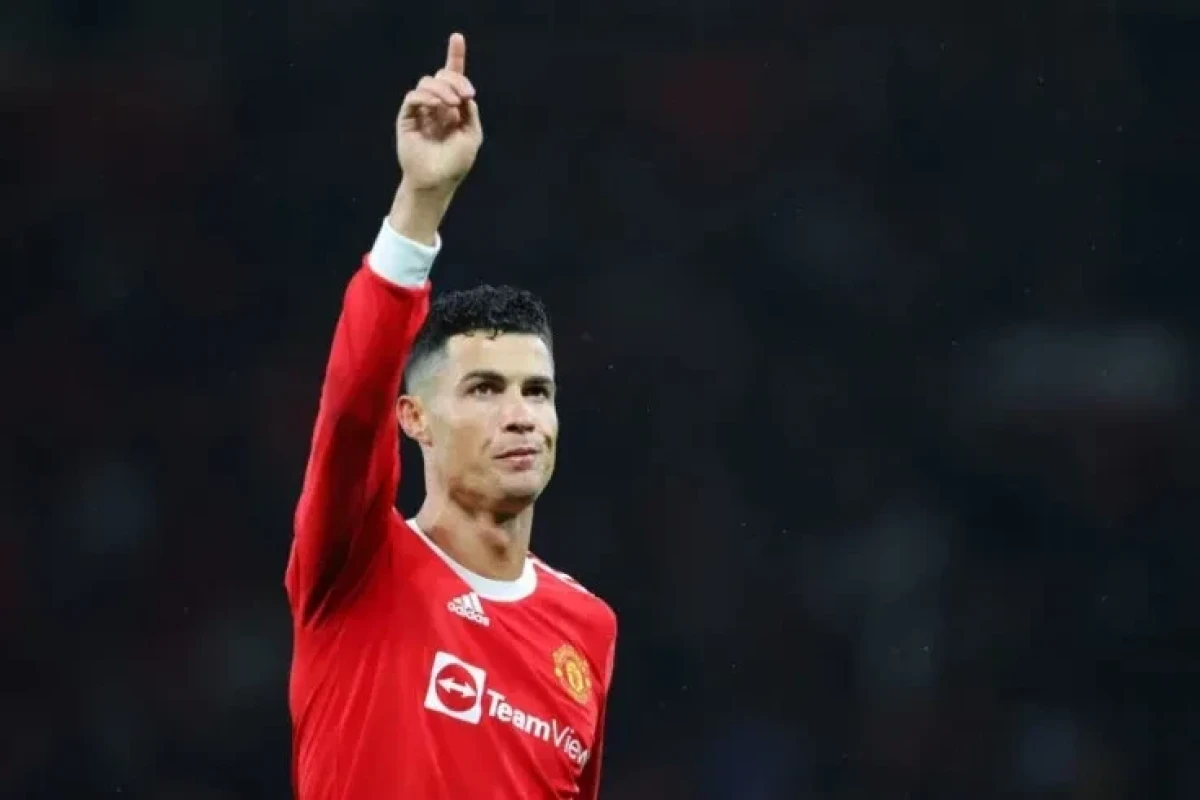 Ronaldo oynamaq istədiyi klub profilini açıqladı 