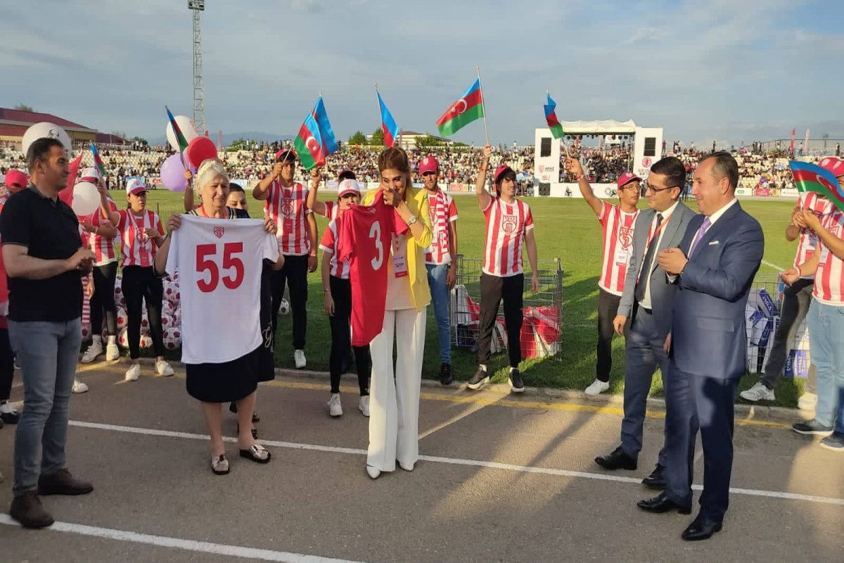 Naxçıvanda “Bir uşaq - bir top” festivalı keçirildi - FOTOLENT 