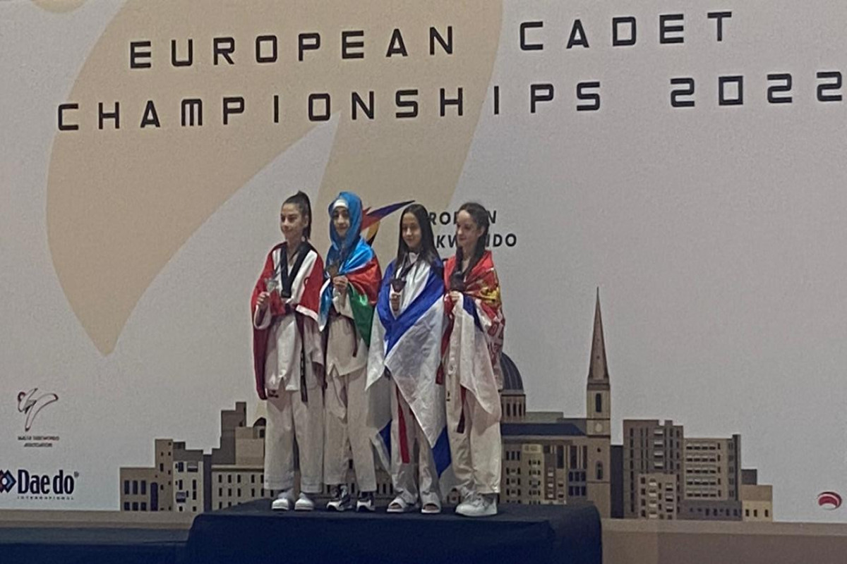 Taekvondoçularımızdan uğurlu start - 1 qızıl və 1 gümüş medal 