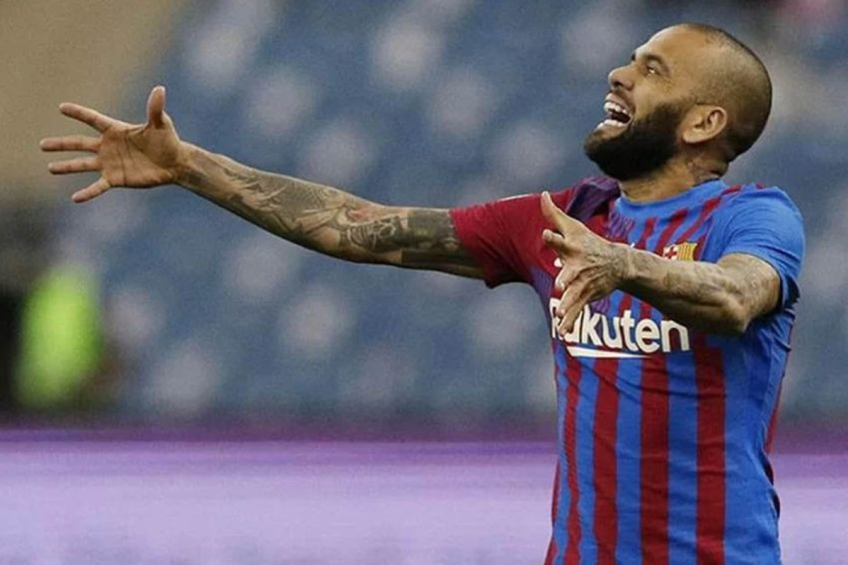 Dani Alves: “O, qol vurmaq üçün maşındır” 