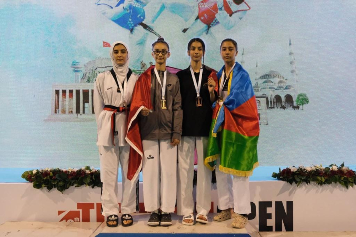 Taekvondoçularımızdan Türkiyədə 8 medal 