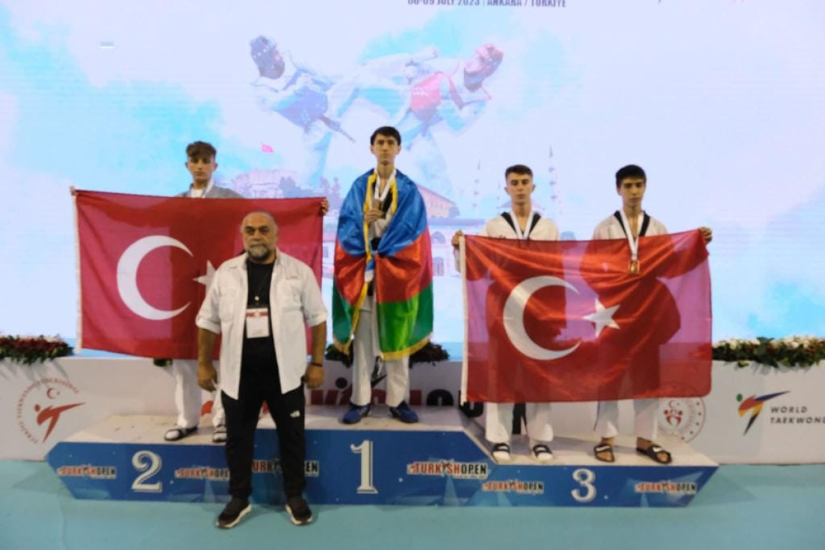 Taekvondoçularımızdan Türkiyədə 8 medal 