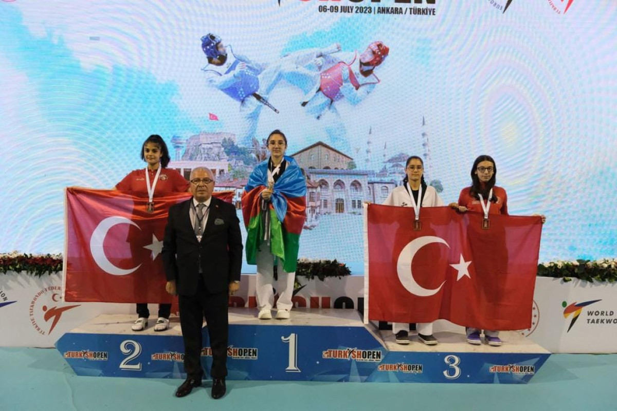 Taekvondoçularımızdan Türkiyədə 8 medal 