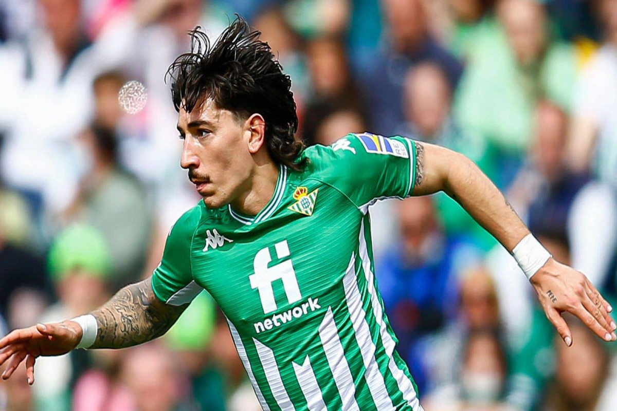 Bellerin “Betis”ə dönür 