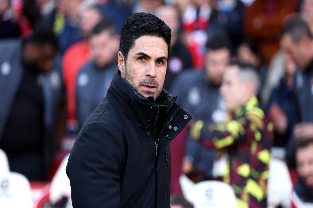 Arteta "Arsenal"da rekordları sıralayır 