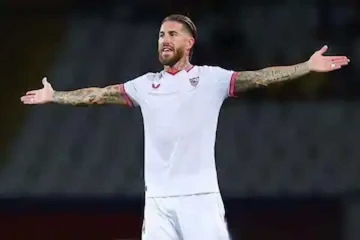 Ramos “Real”la oyunu gözləyir 