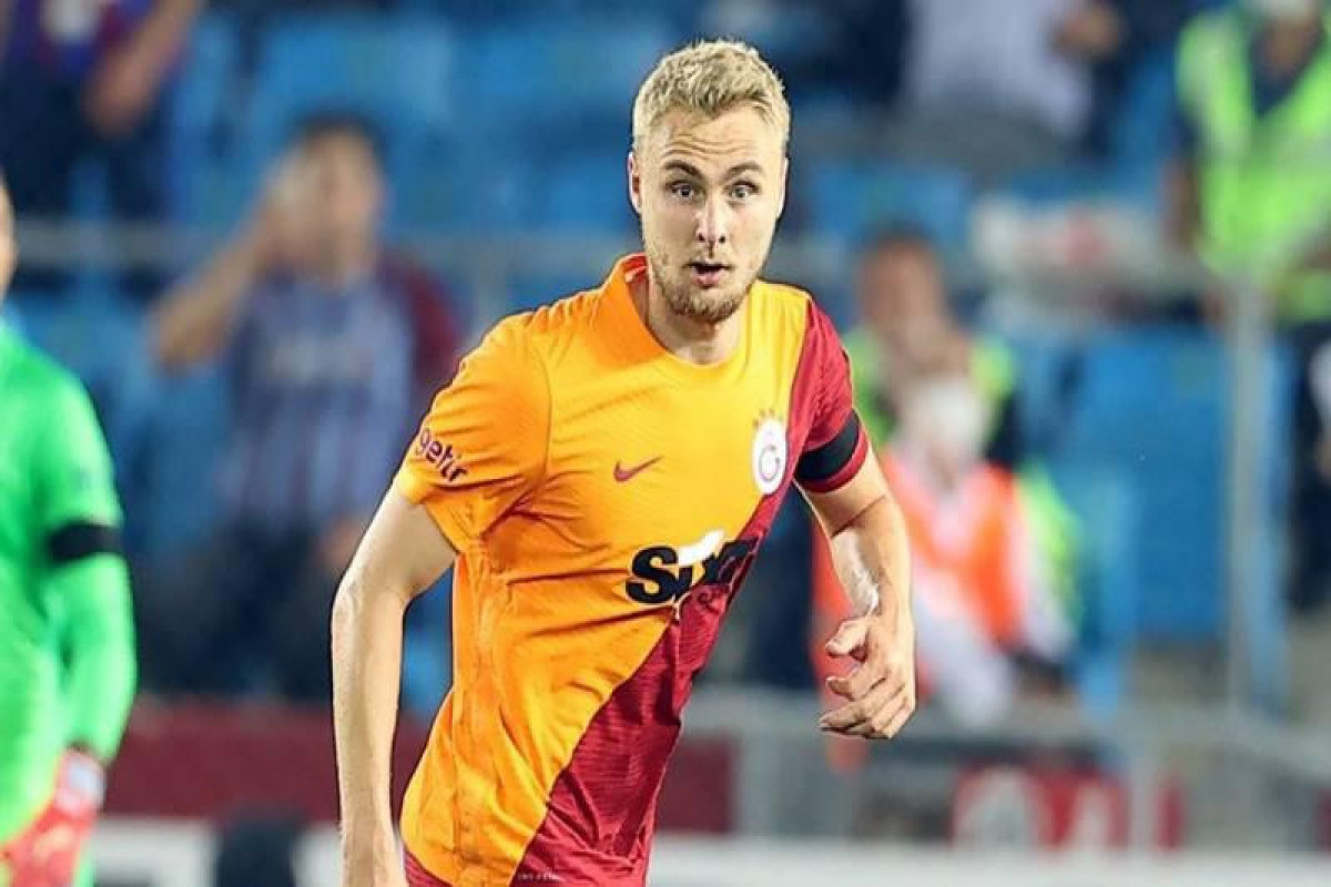 "Qalatasaray"ın müdafiəçisinə maraq artıb