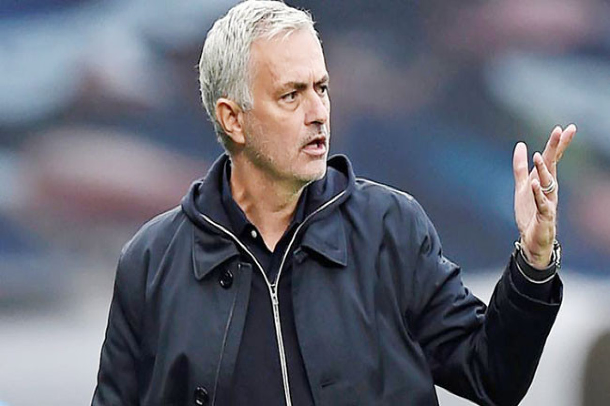 "Barselona"nın idman direktoru açıqladı: Mourinyo... 