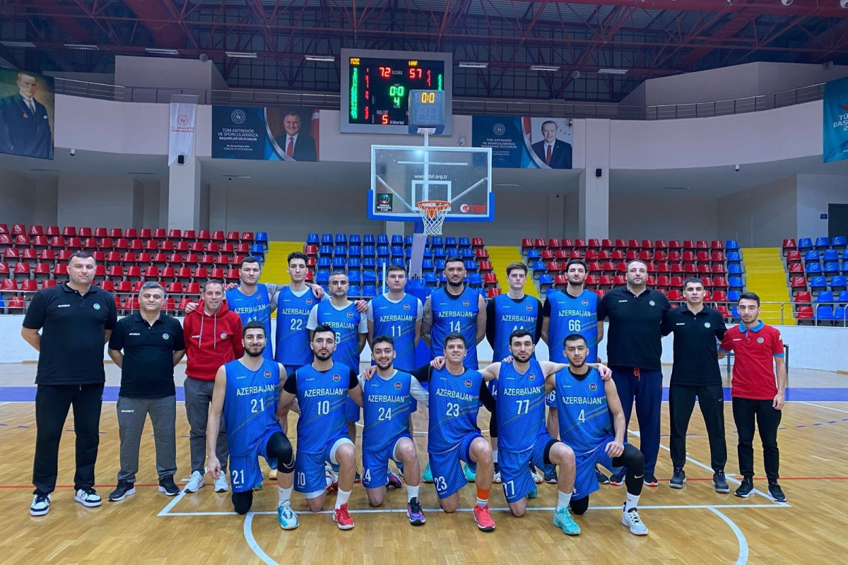 Basketbolçularımız yoxlama oyununda qalib gəldi 