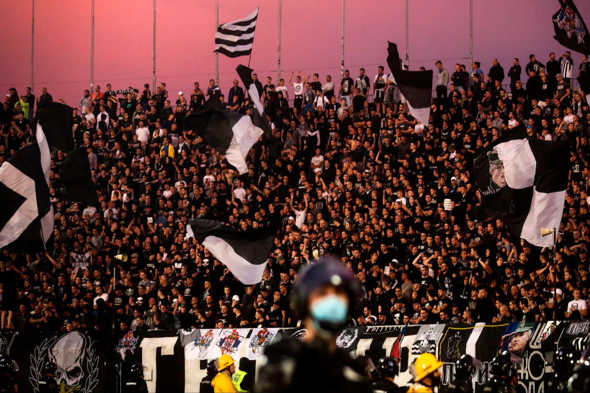 "Partizan" Çempionlar Liqası matçını azarkeşsiz keçirəcək