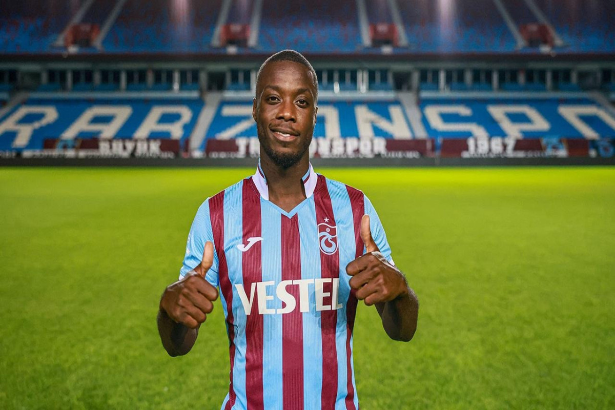 “Trabzonspor” cinah oyunçusu ilə yollarını ayırır