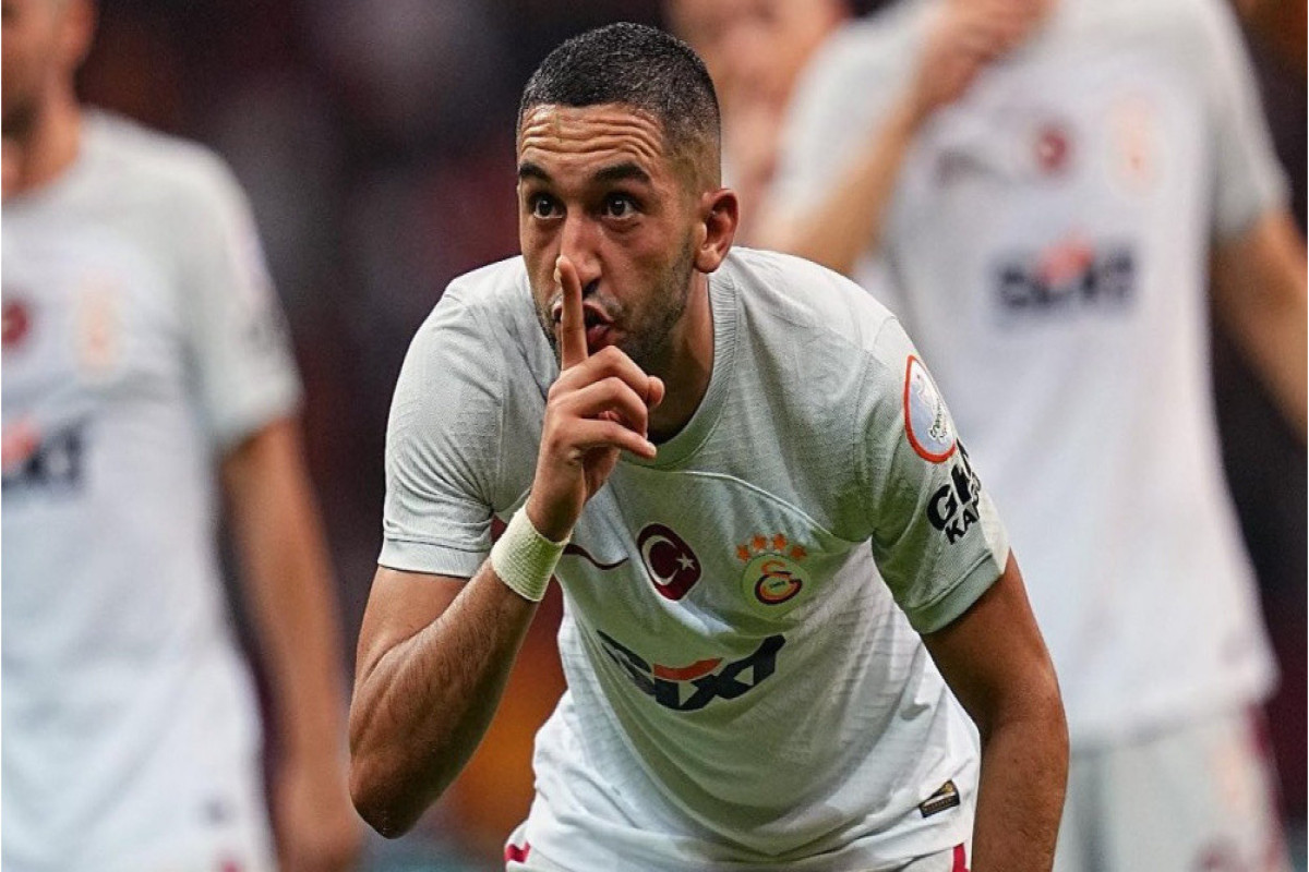 Ziyeş "Qalatasaray"da qaldı