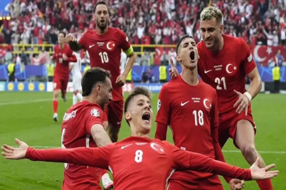 "Arsenal" Türkiyə millisinin üzvü ilə maraqlanır