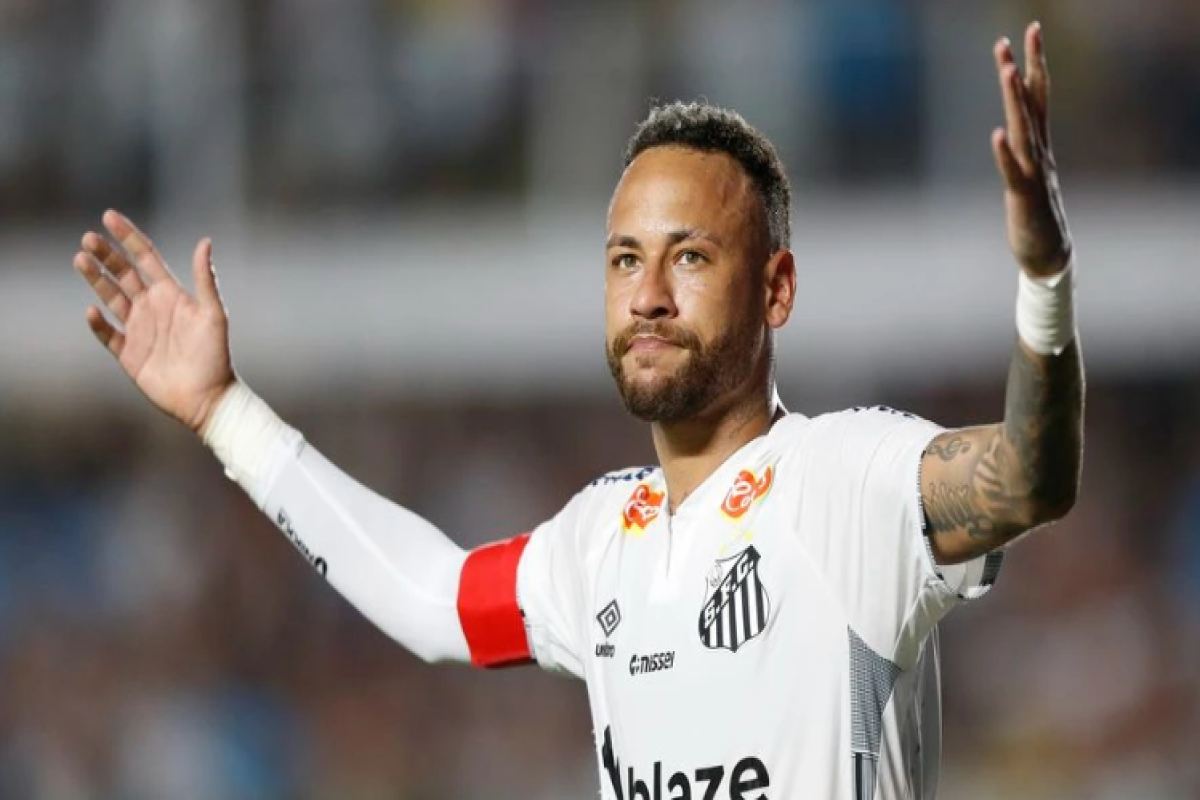 Neymar "Santos"da ilk qolunu vurub - VİDEO 